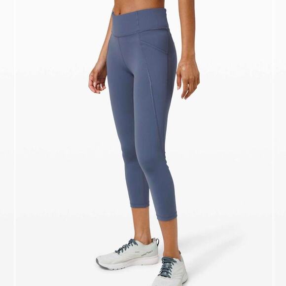 Lululemon Time To Sweat Crop 23" Ink Blue Size 4 - Picture 1 of 13